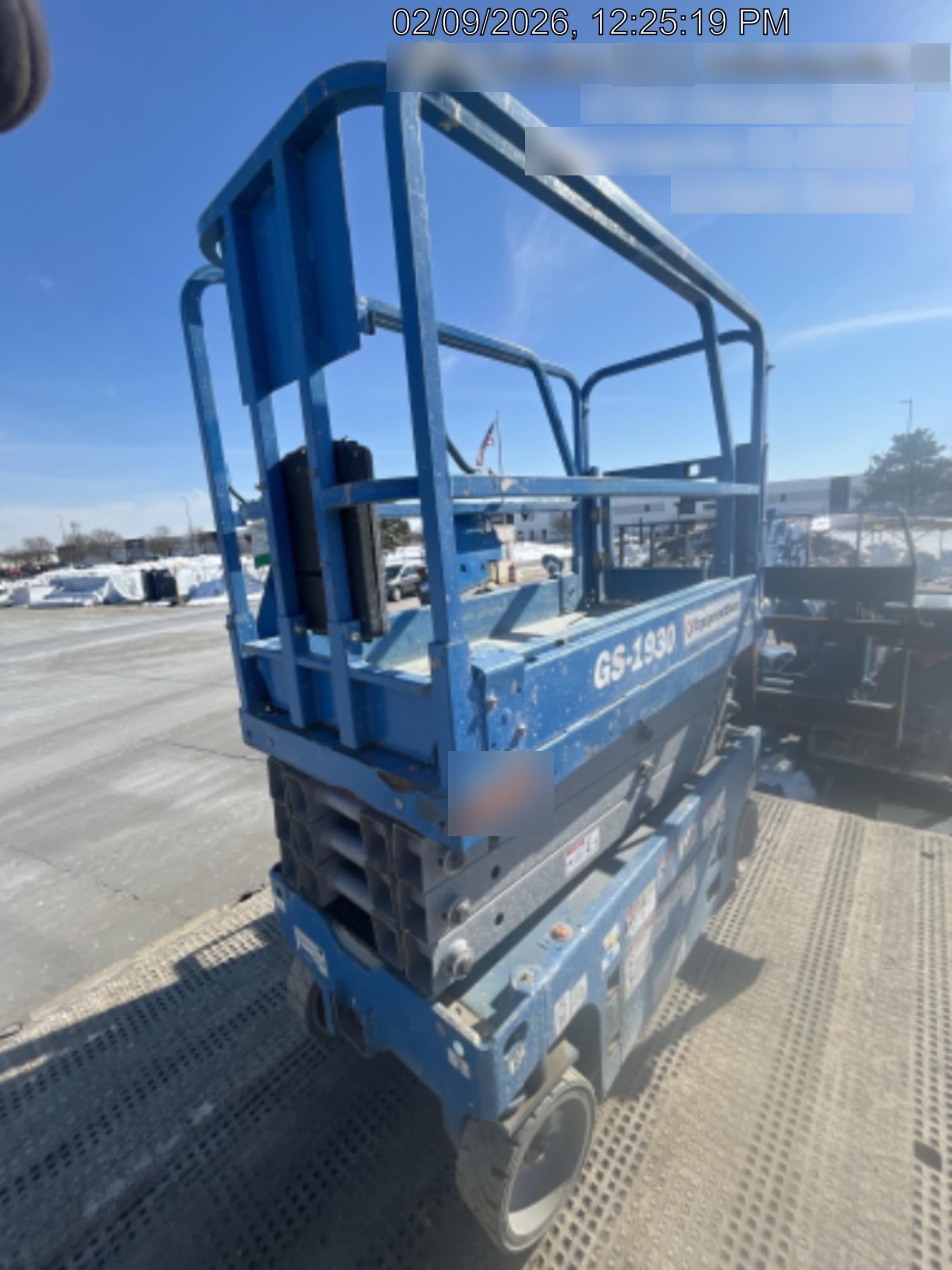 2020 Genie GS-1930 Solid Non Marking Tires, Beacon, Folding rails with half height swing gate