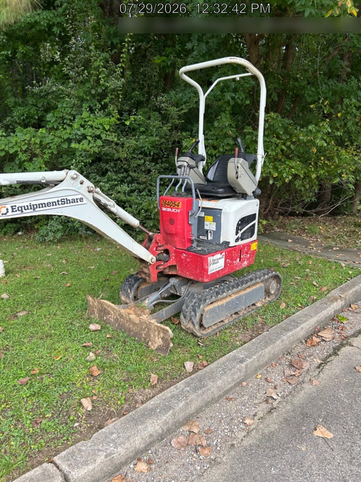 2022 TAKEUCHI TB210R