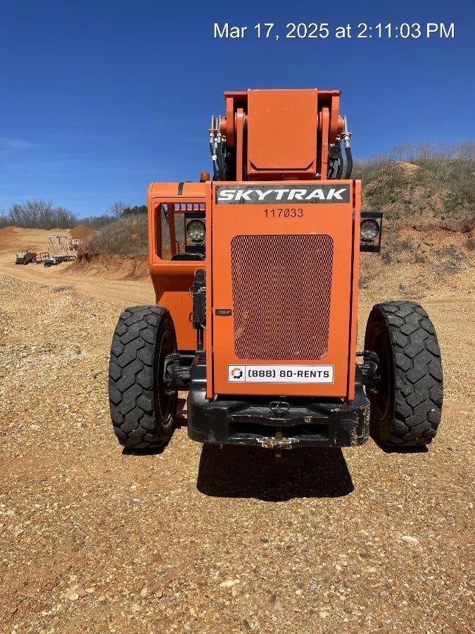 2020 SKYTRAK 8042
