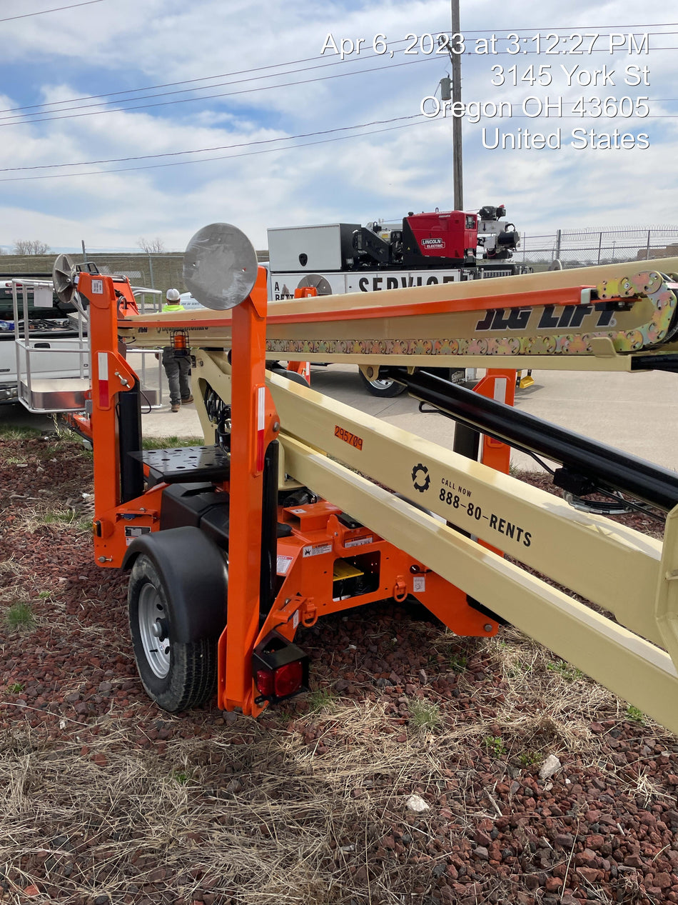2023 JLG T500J