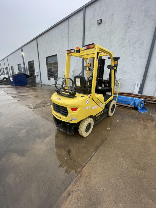2022 HYSTER H50UT