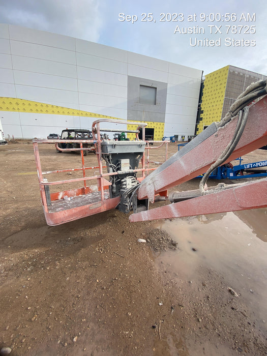 2019 JLG 600AJ