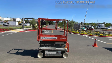 2020 Skyjack SJIII-3219 Solid NM Tires, Half height spring hinged entry gate, Dual Beacons, 800W Inverter