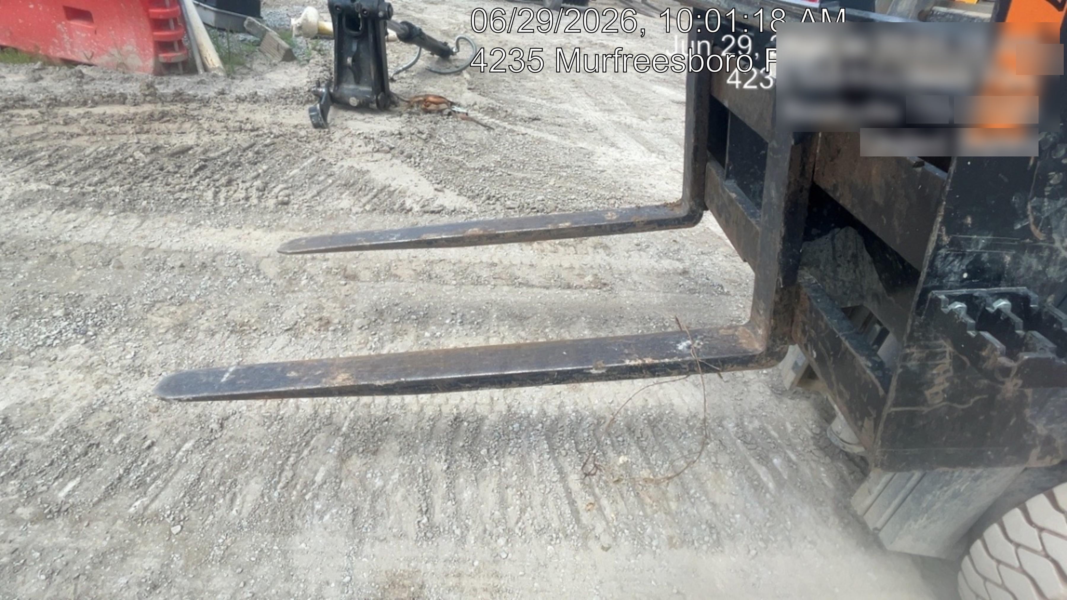 2024 ARROW MATERIAL HANDLING 48" Pallet Forks - Arrow