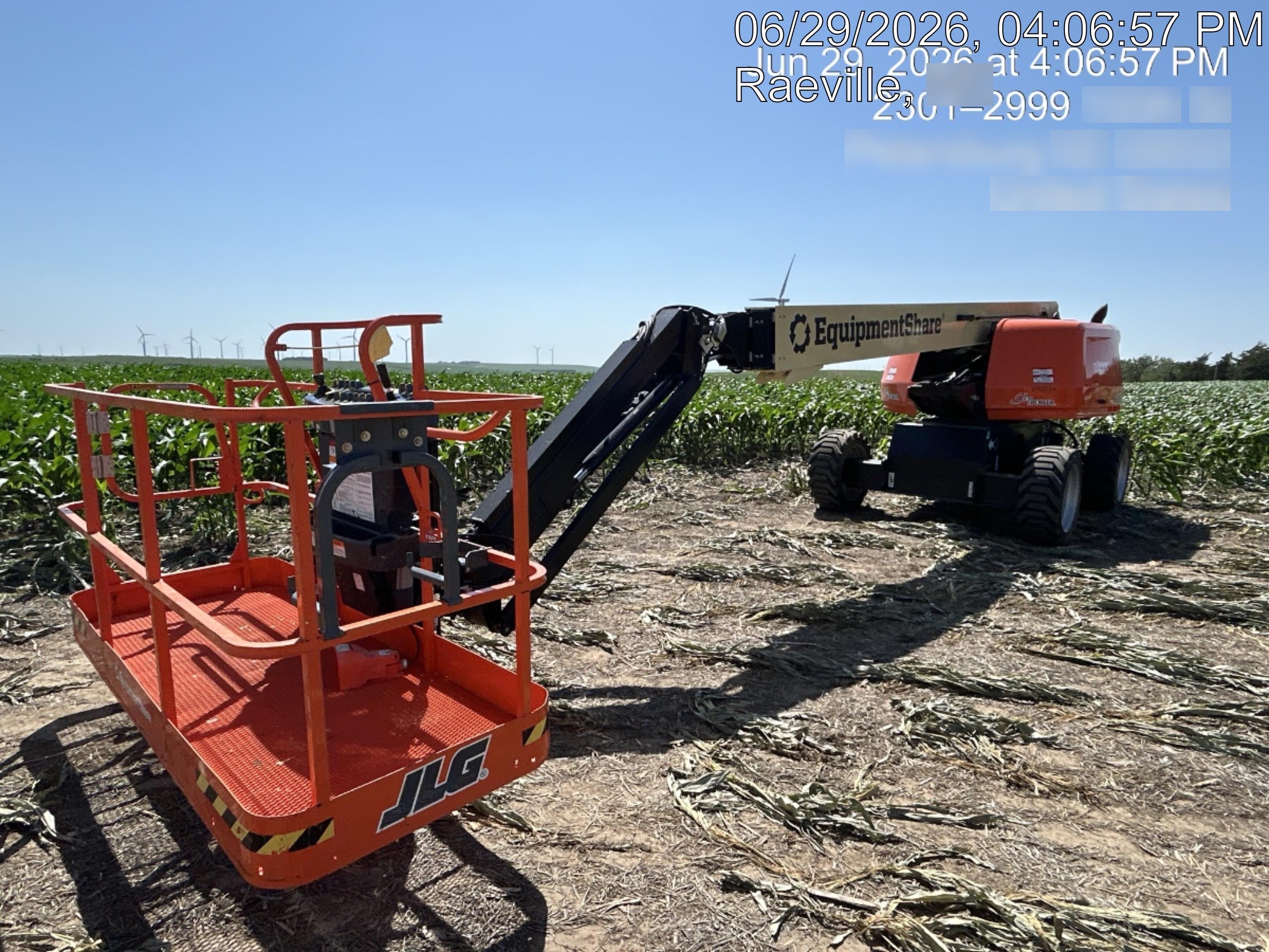 2025 JLG 660SJ