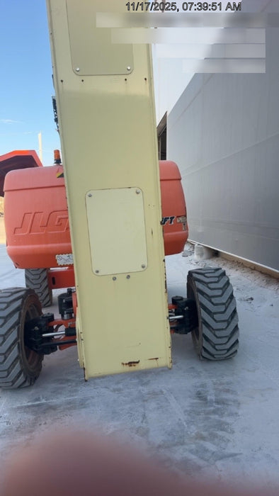 2019 JLG 800AJ