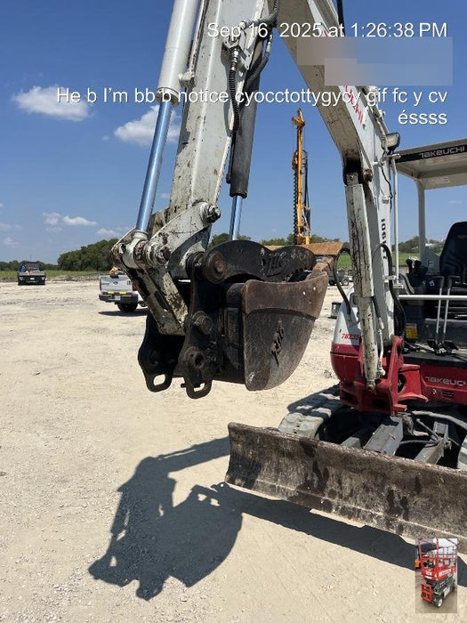 2020 Takeuchi TB235-2R Canopy, Rubber Tracks, Manual TAG QC