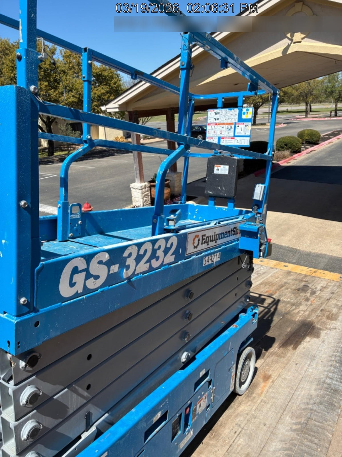 2023 GENIE GS-3232
