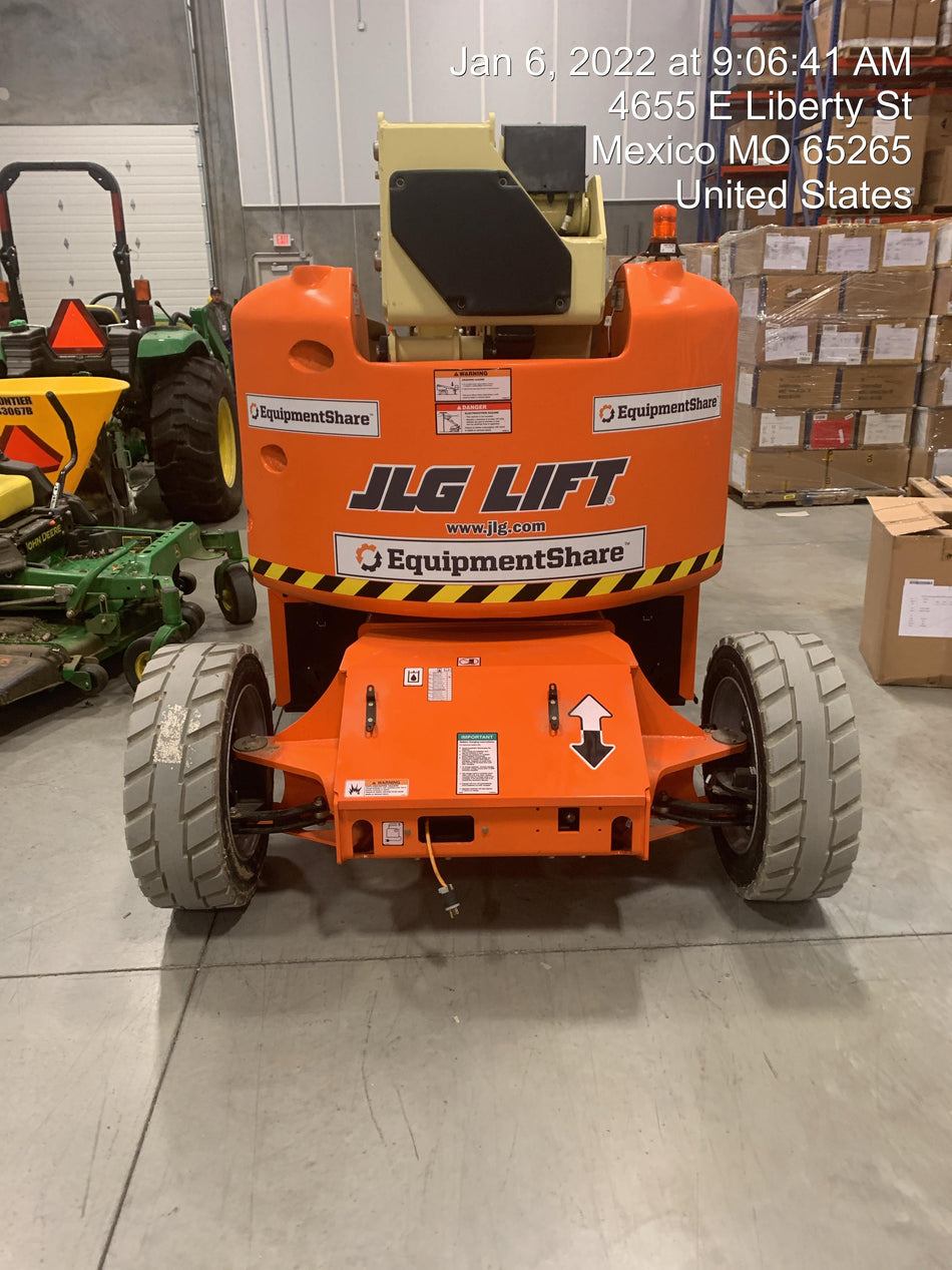 2021 JLG E450AJ