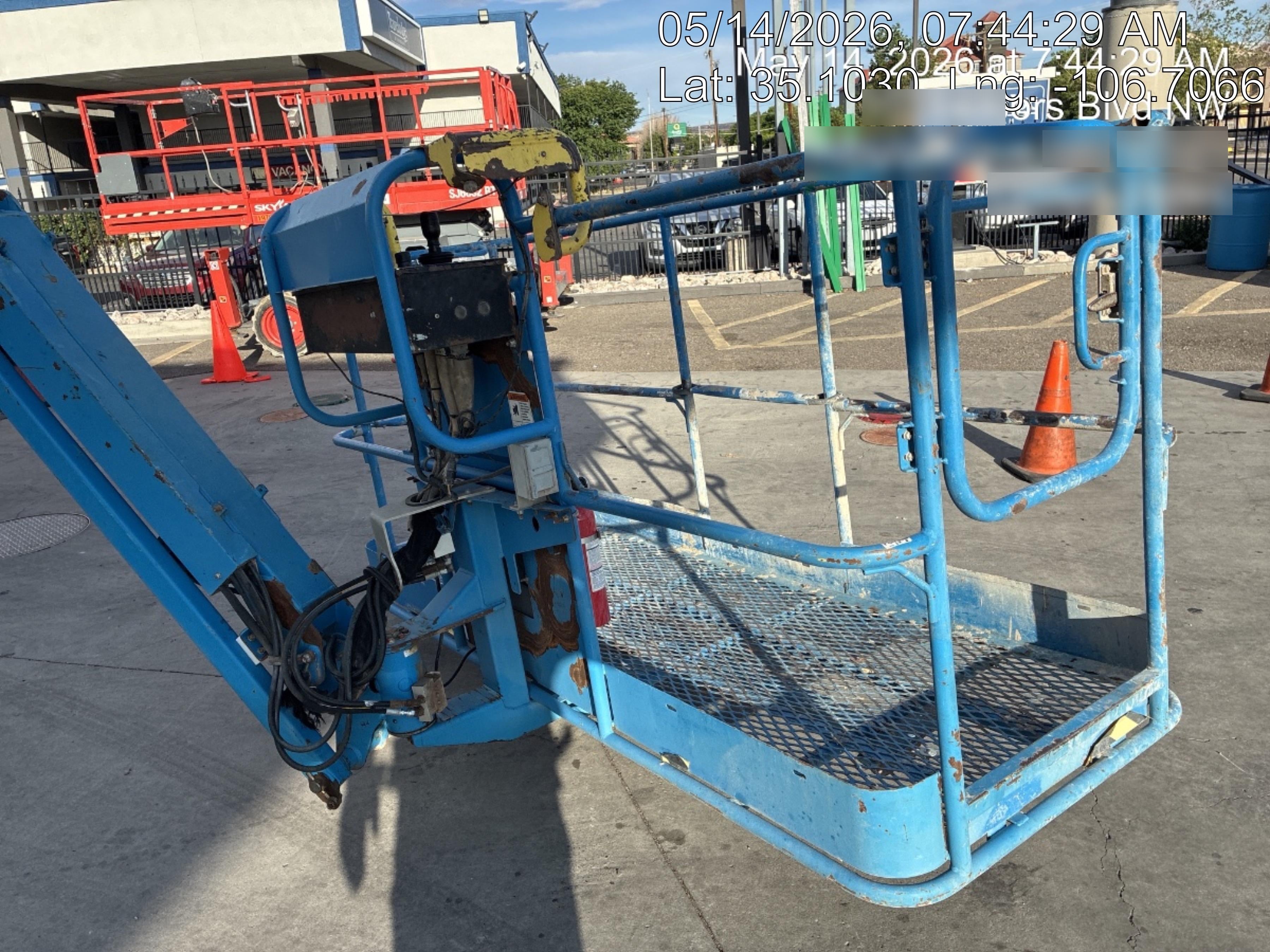 2017 GENIE S-65