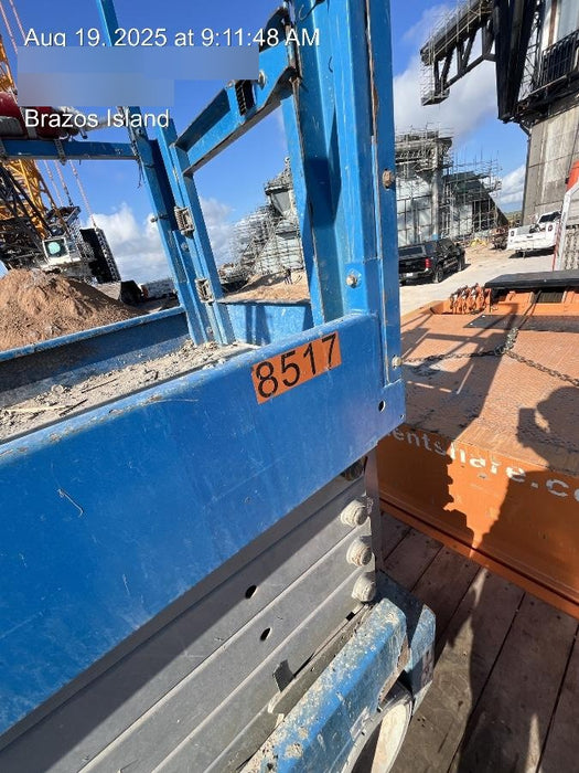 2018 Genie GS-3232 Genie GS3232 Lift w/Folding Rails and Swing Gate