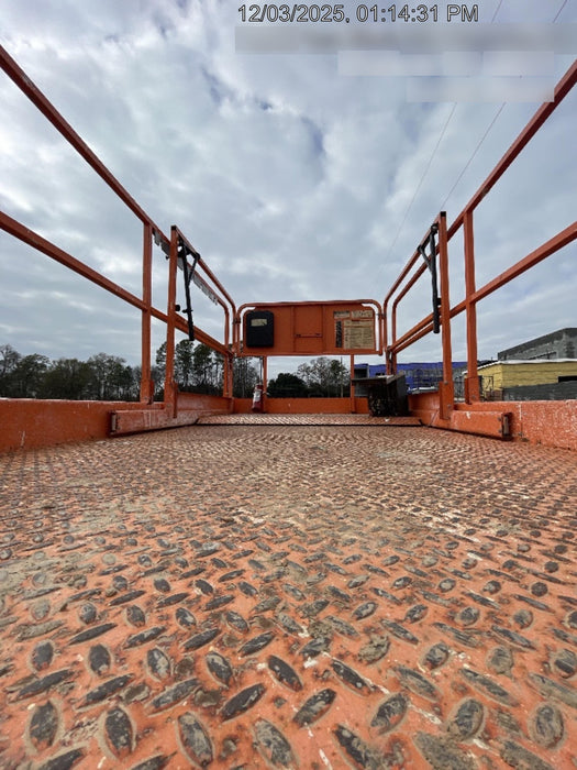 2019 JLG 4069LE Solid Non Marking Tires, Rotating Beacon