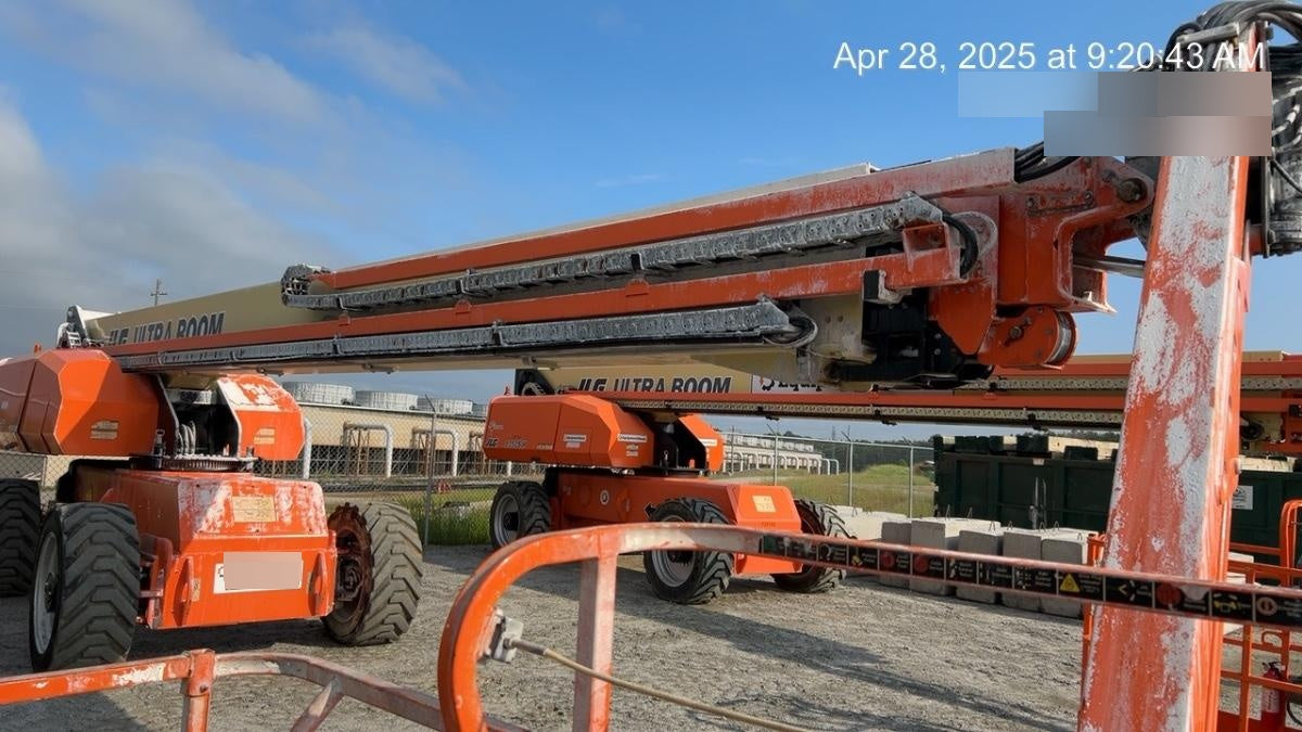 2019 JLG 1350SJP