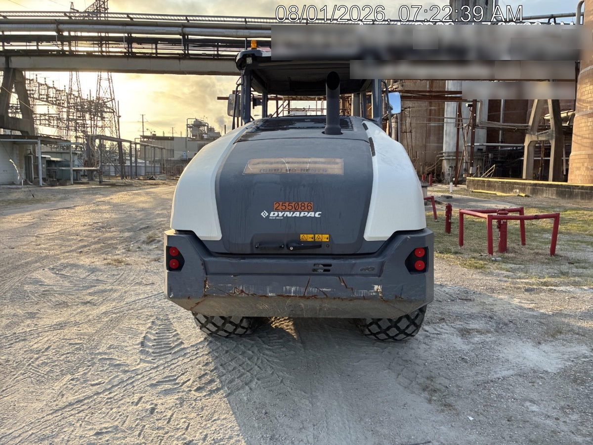 2022 DYNAPAC CA2500D