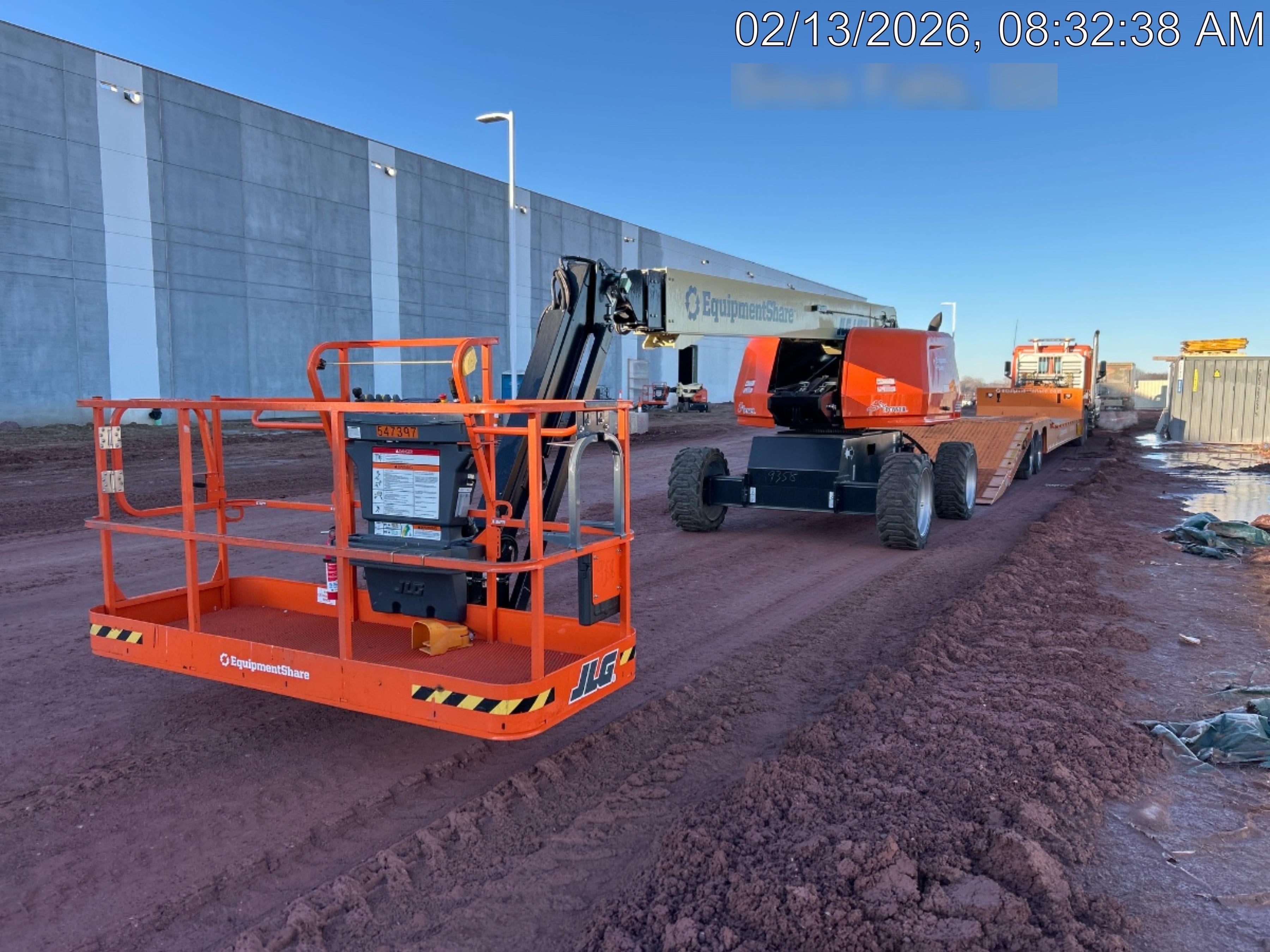 2025 JLG 660SJ