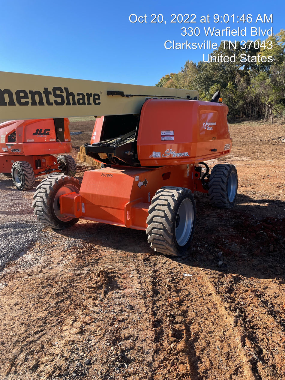 2022 JLG 660SJ