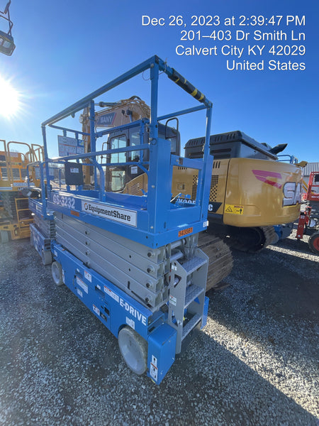 2023 GENIE GS-3232
