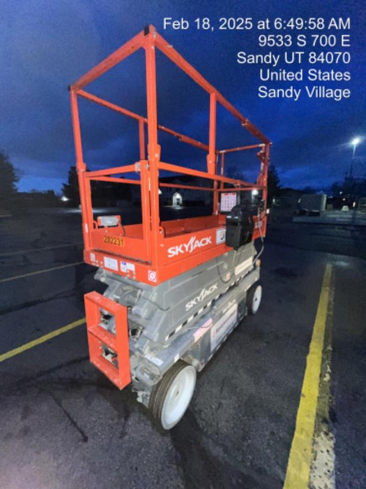 2022 Skyjack SJ3226 Hyd Drive, Sld NM Tires, DBcns, EST