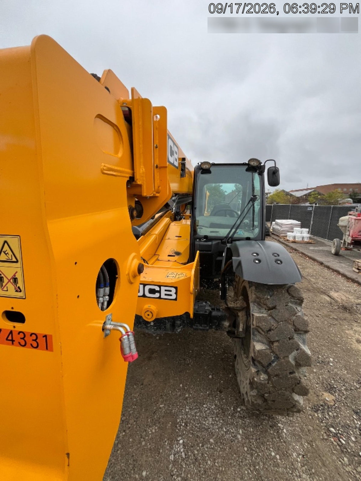 2025 JCB 509-42