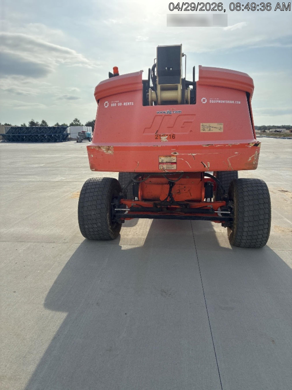 2022 JLG 660SJ