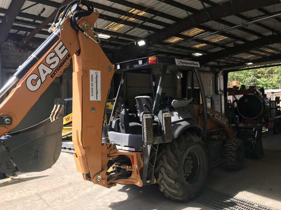 2020 CASE 580N EP - Extendable Backhoe