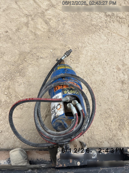 2023 AUGER TORQUE 3300-30