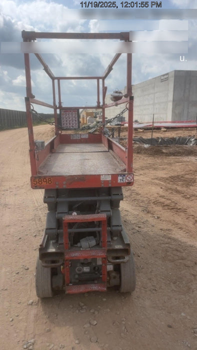 2017 Skyjack SJIII-3226 Skyjack SJ3226, Trojan Battery Set, Extended Warranty 5yr/5k hr