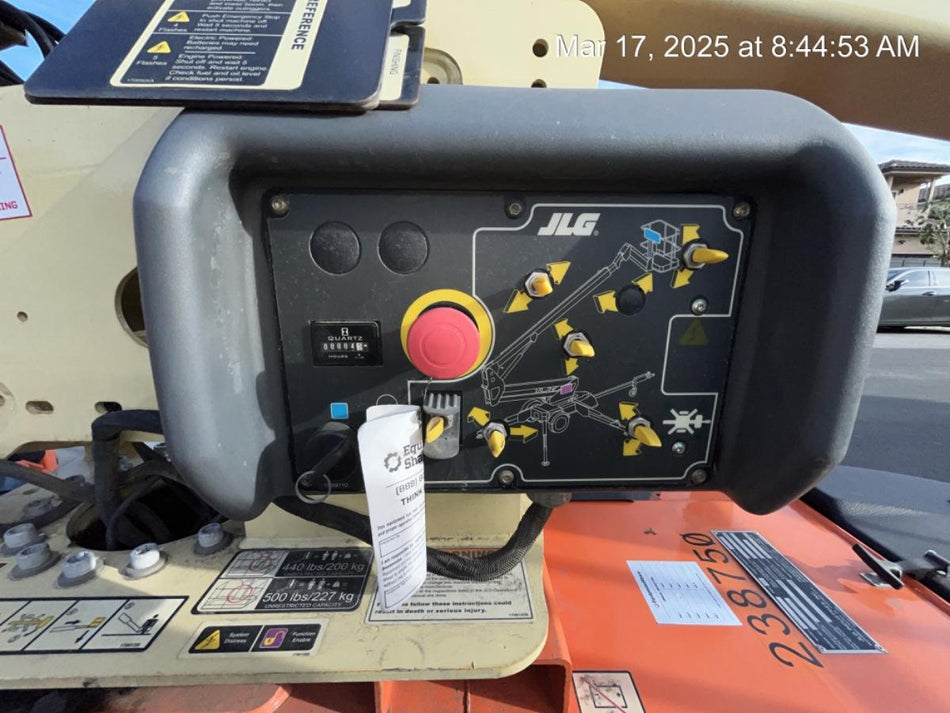 2022 JLG T350