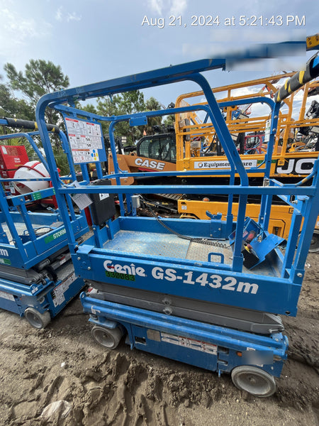 2023 GENIE GS-1432