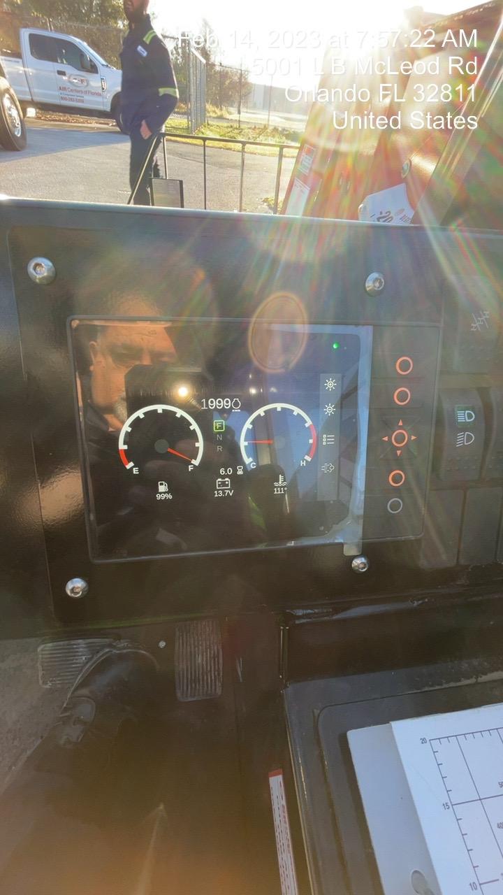2023 MANITOU MTA5519
