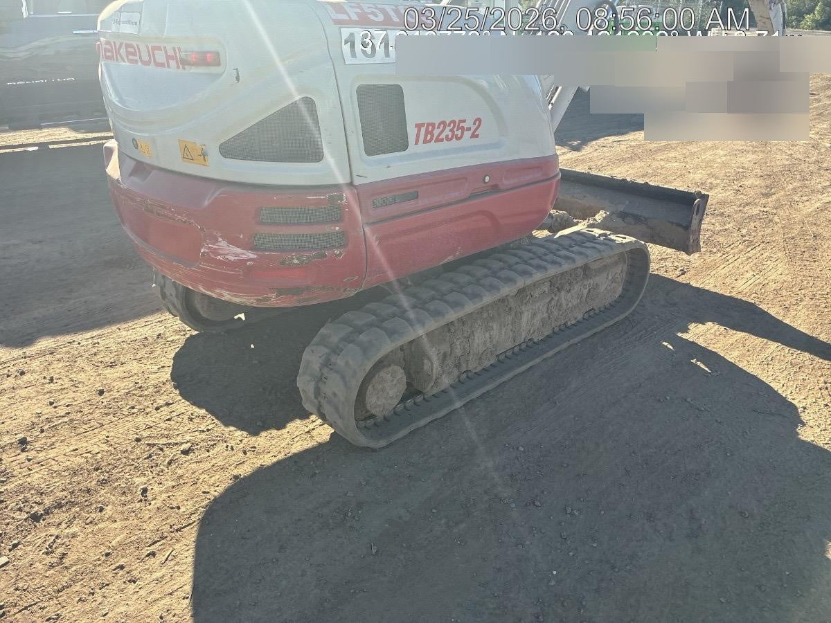 2021 TAKEUCHI TB235-2R