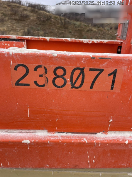 2022 JLG ES2632