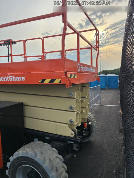 2023 JLG RT4394