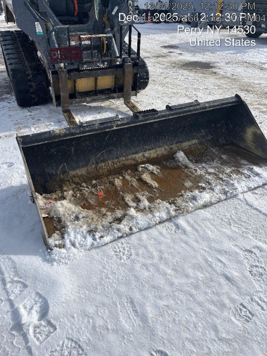 2025 JOHN DEERE 84" Bucket - John Deere