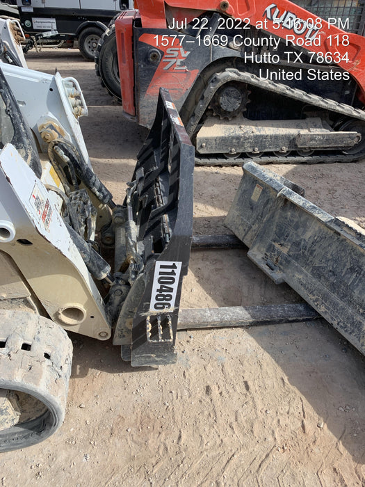 2020 EMKAY 48" Pallet Forks - Emkay