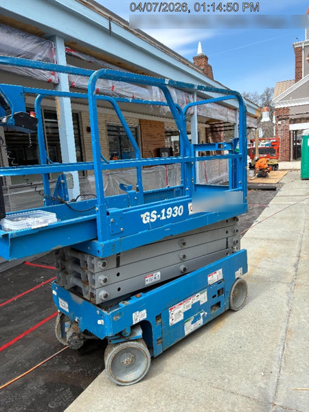 2020 Genie GS-1930 Solid Non Marking Tires, Beacon, Folding rails with half height swing gate