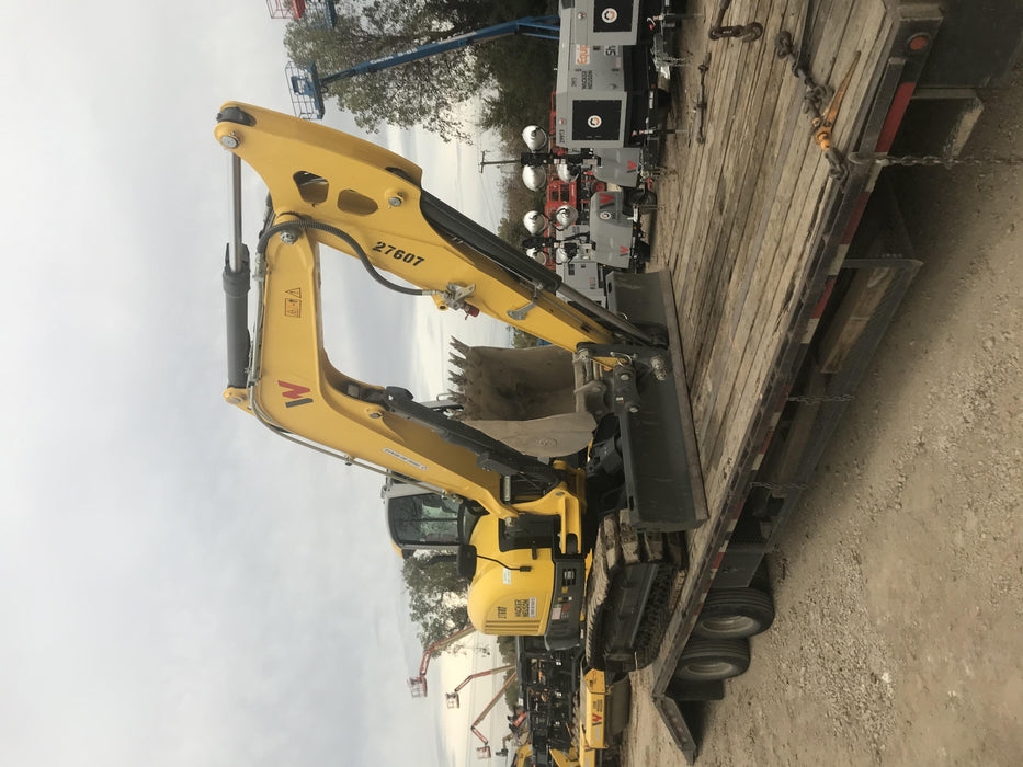 Wacker Neuson ET90 Enclosed Cab, Hybrid Tracks, Long Dipperstick, Bucket