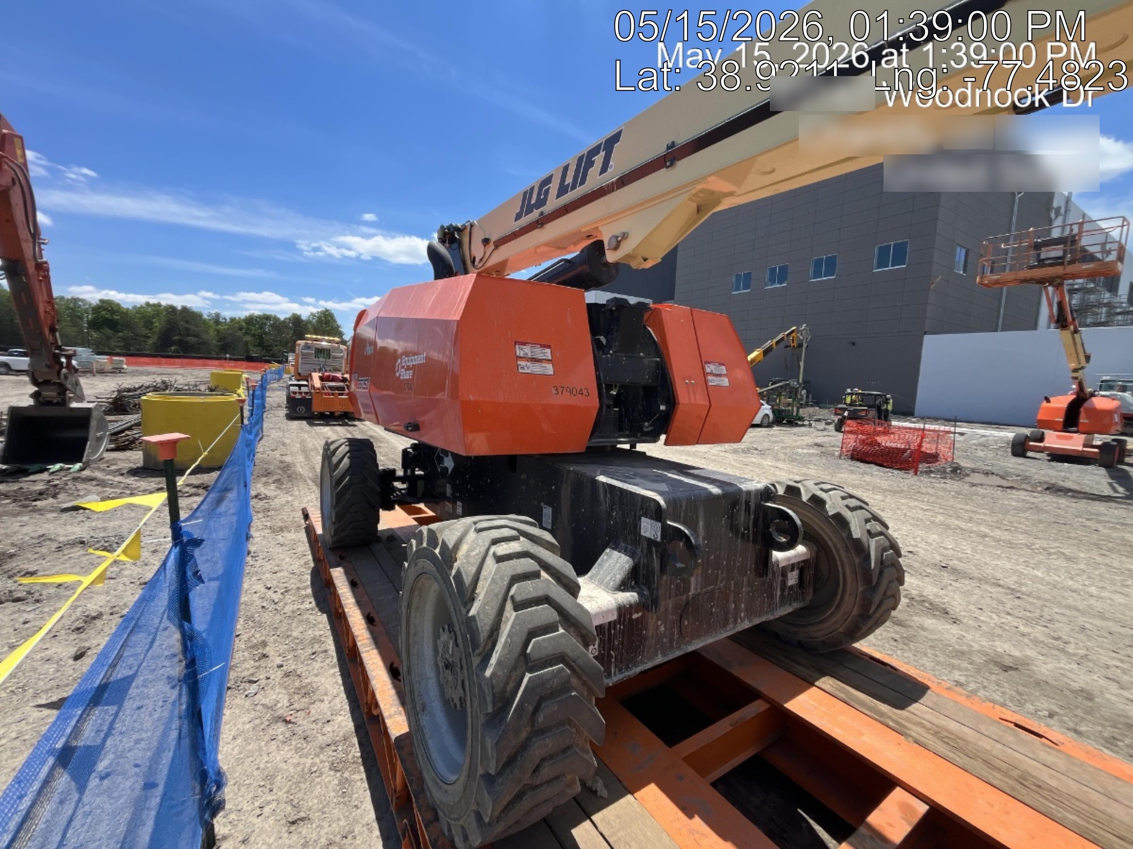 2023 JLG 860SJ