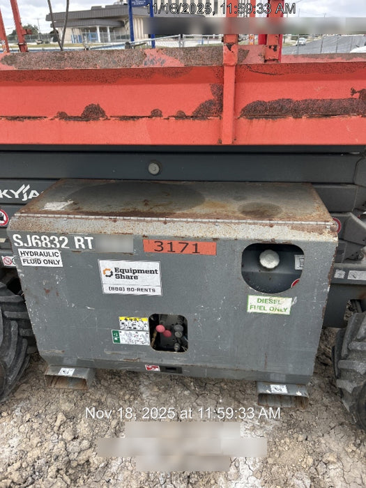 2017 SKYJACK SJ6832 RT