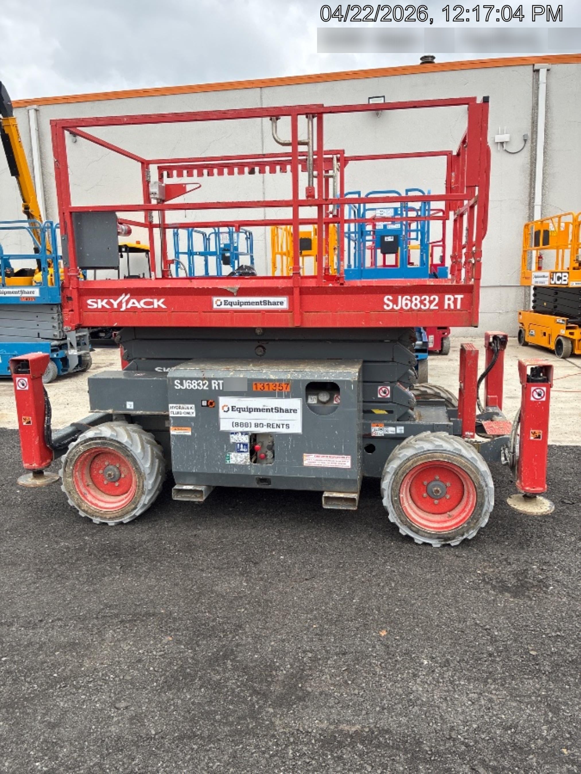2021 SKYJACK SJ6832 RT