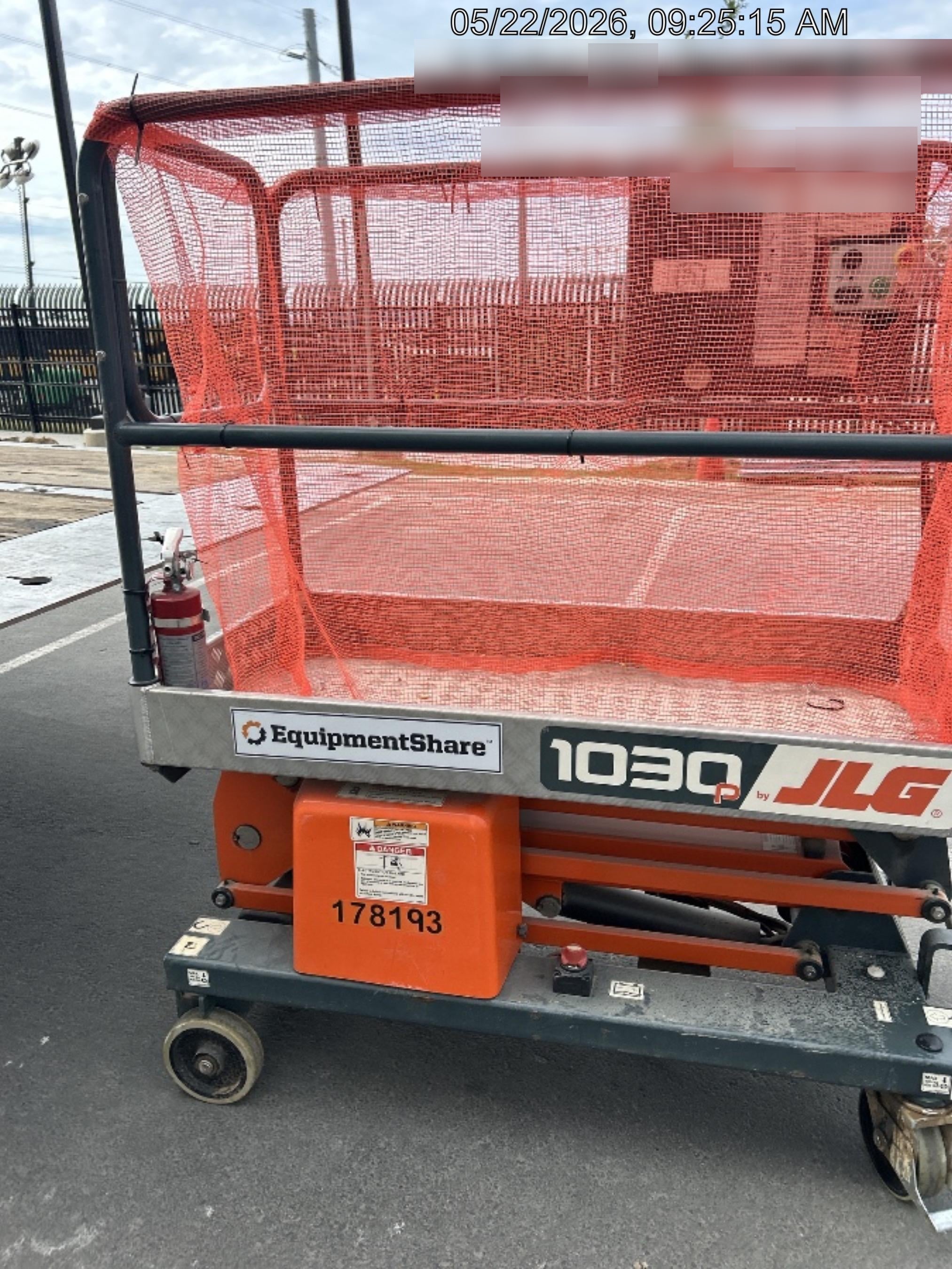 2021 JLG 1030P