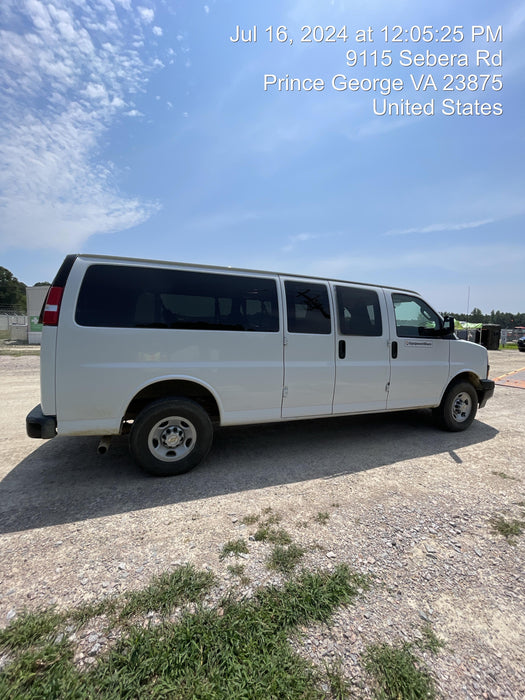 2023 CHEVROLET Express Van - Rental