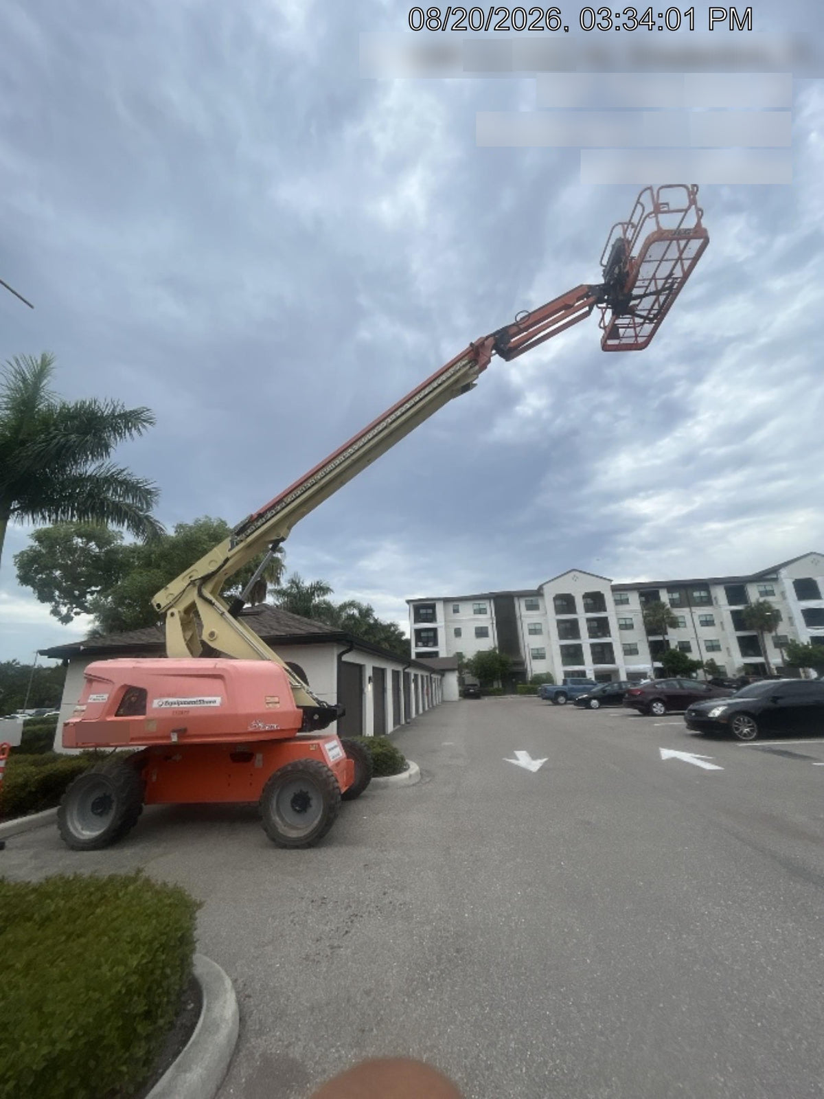 2020 JLG 660SJ