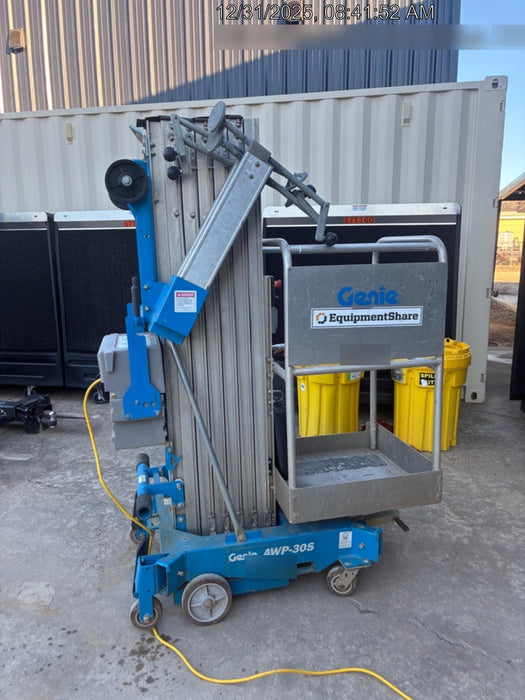 2018 GENIE AWP-30S