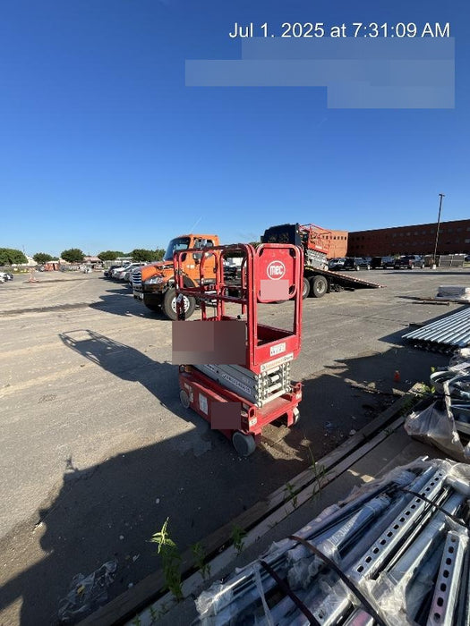 2019 MEC 1330SE MEC 1330SE w/ES Track Hardware, Full Extended 2 Year Warranty