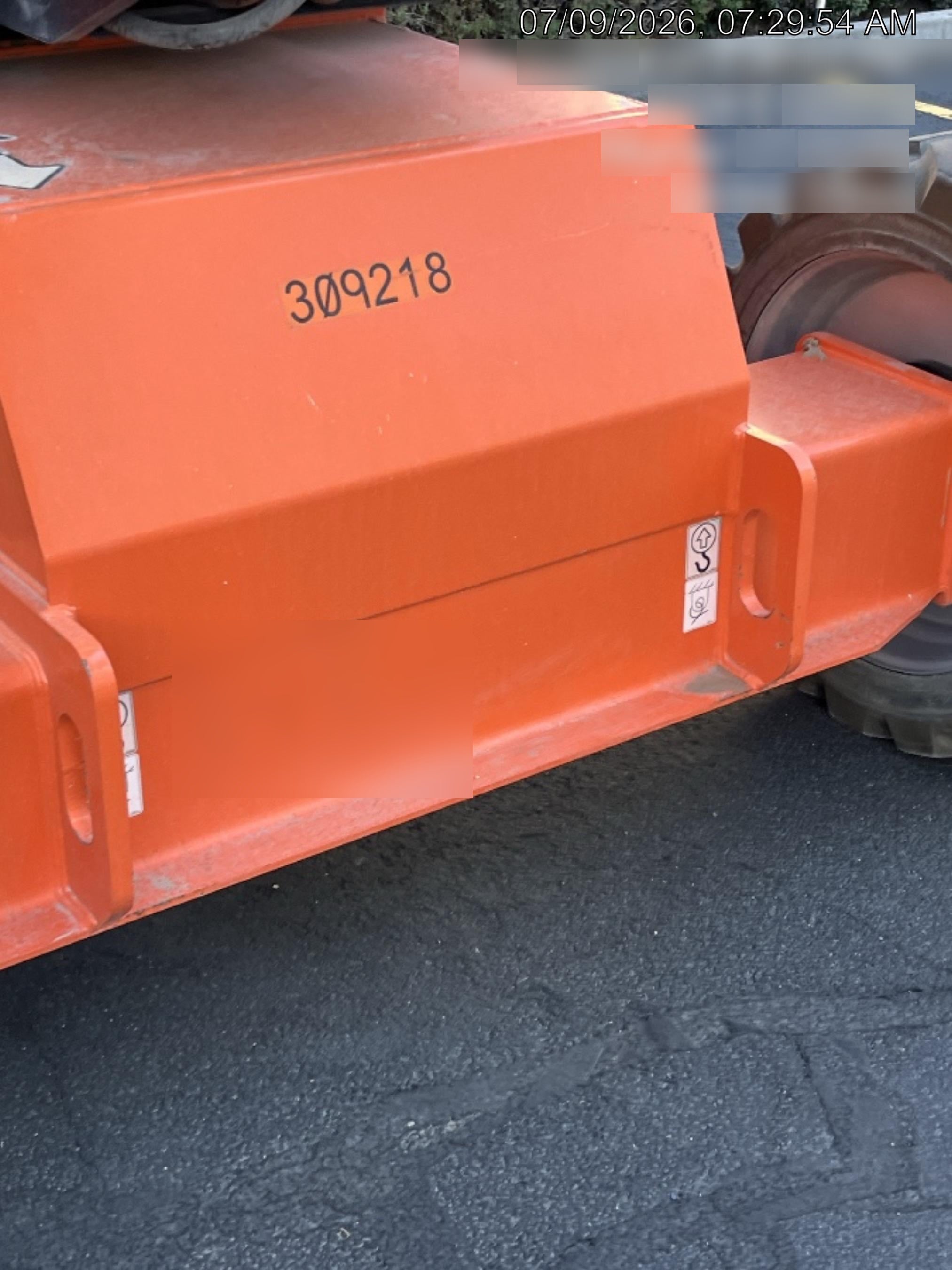 2023 JLG 660SJ
