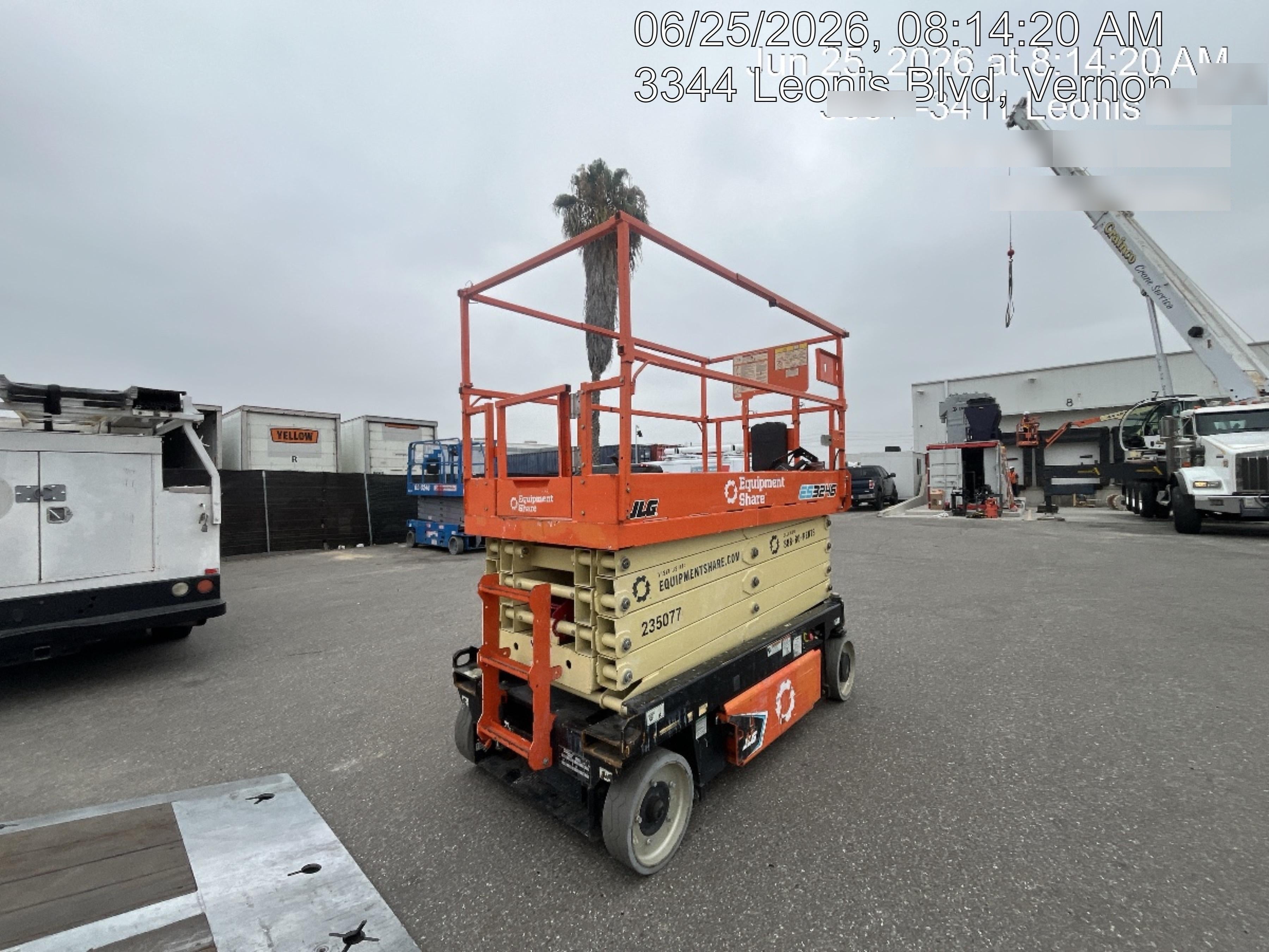 2022 JLG ES3246