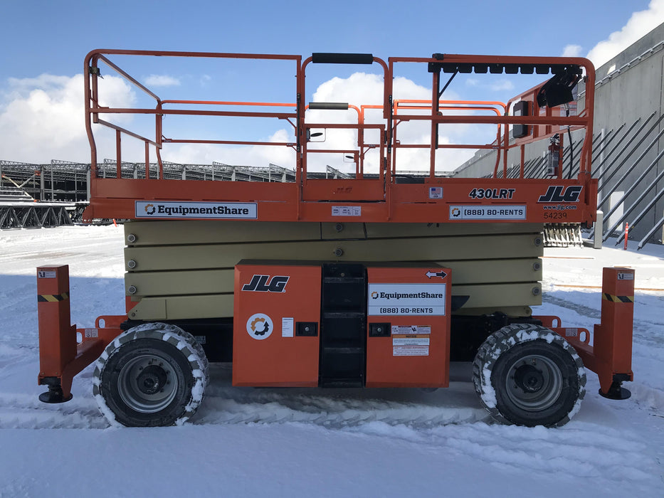 2020 JLG 430LRT
