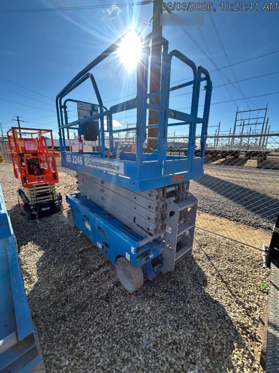 2022 GENIE GS-3246