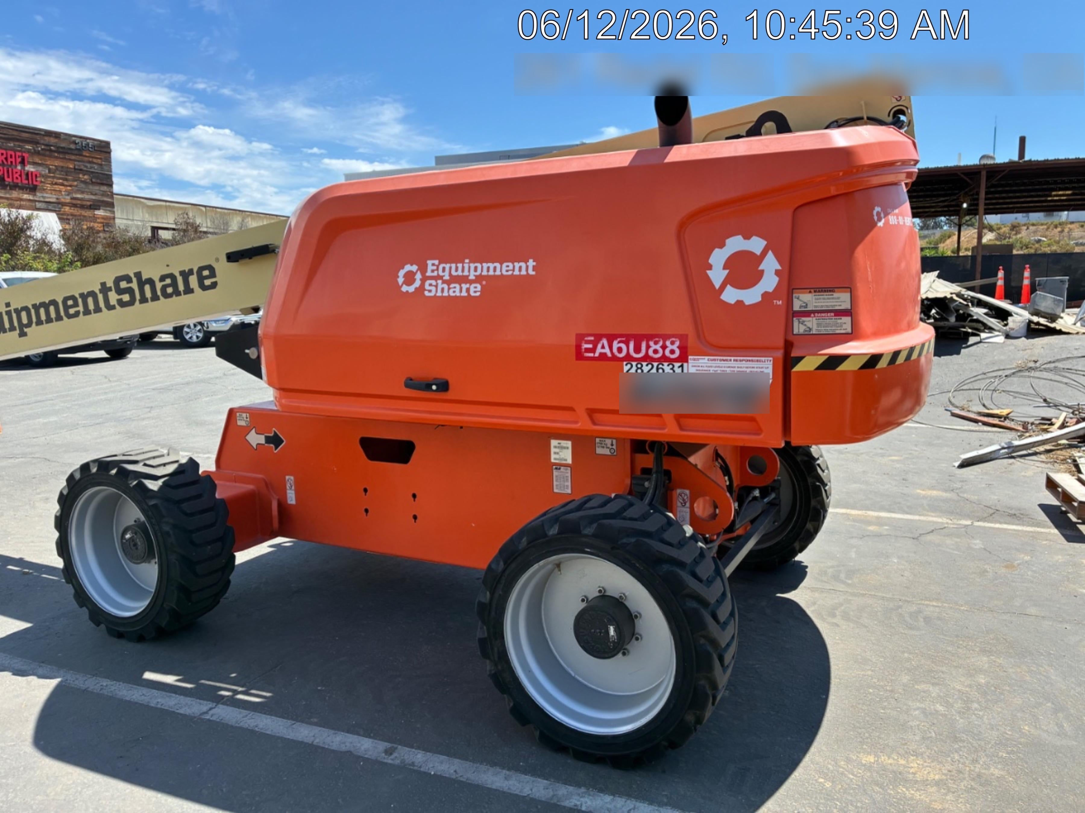 2022 JLG 600S